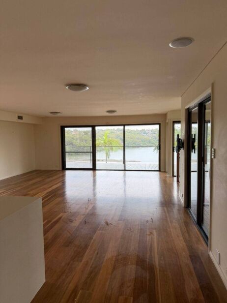 End Of Lease Cleaning Milsons Point Living Room Sydney - Clean Effortlessly
